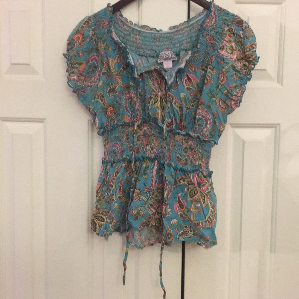 Pink Cattlelac Western top peasant look